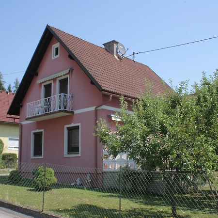 Modern Apartment With Garden Near The Petzen Ski Area In Eberndorf Carinthia Exterior foto