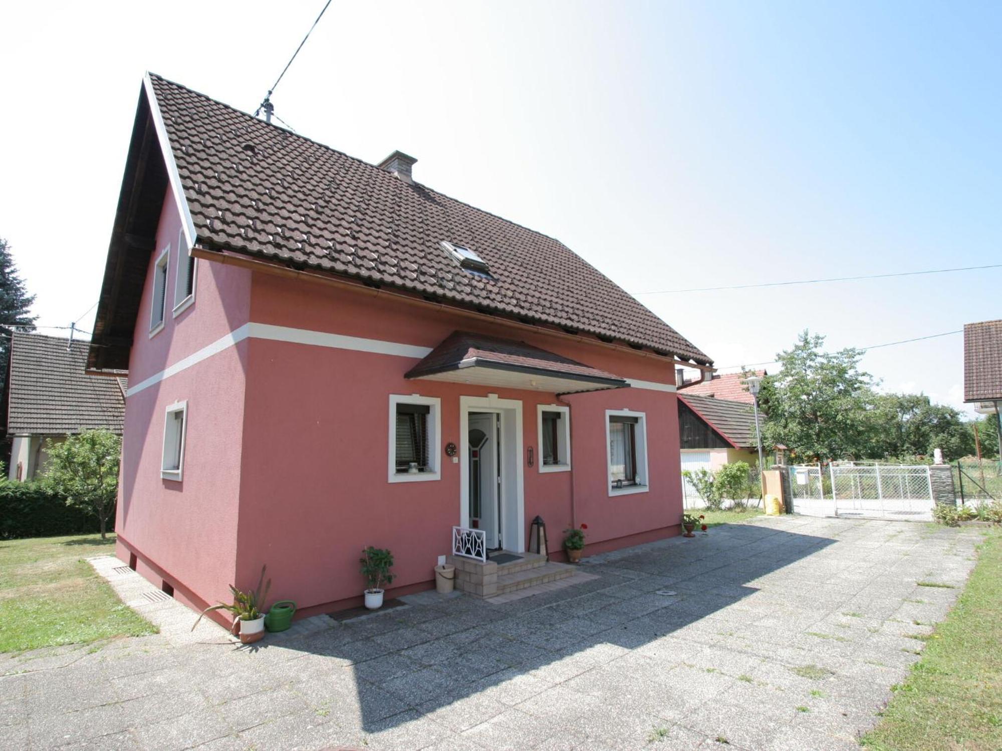 Modern Apartment With Garden Near The Petzen Ski Area In Eberndorf Carinthia Exterior foto