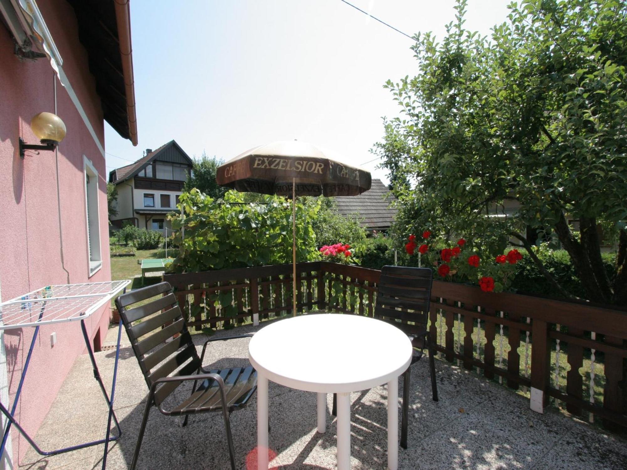 Modern Apartment With Garden Near The Petzen Ski Area In Eberndorf Carinthia Exterior foto