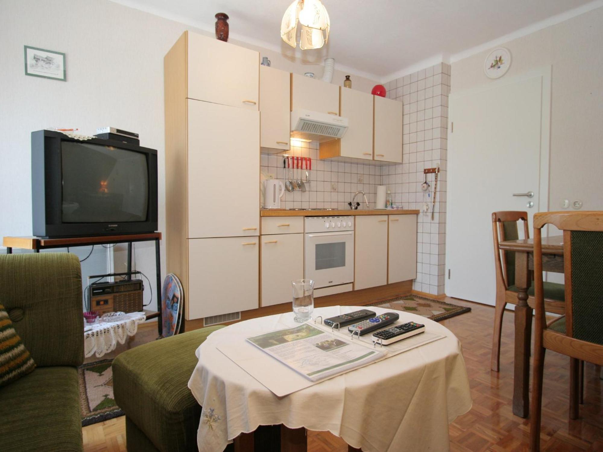 Modern Apartment With Garden Near The Petzen Ski Area In Eberndorf Carinthia Exterior foto