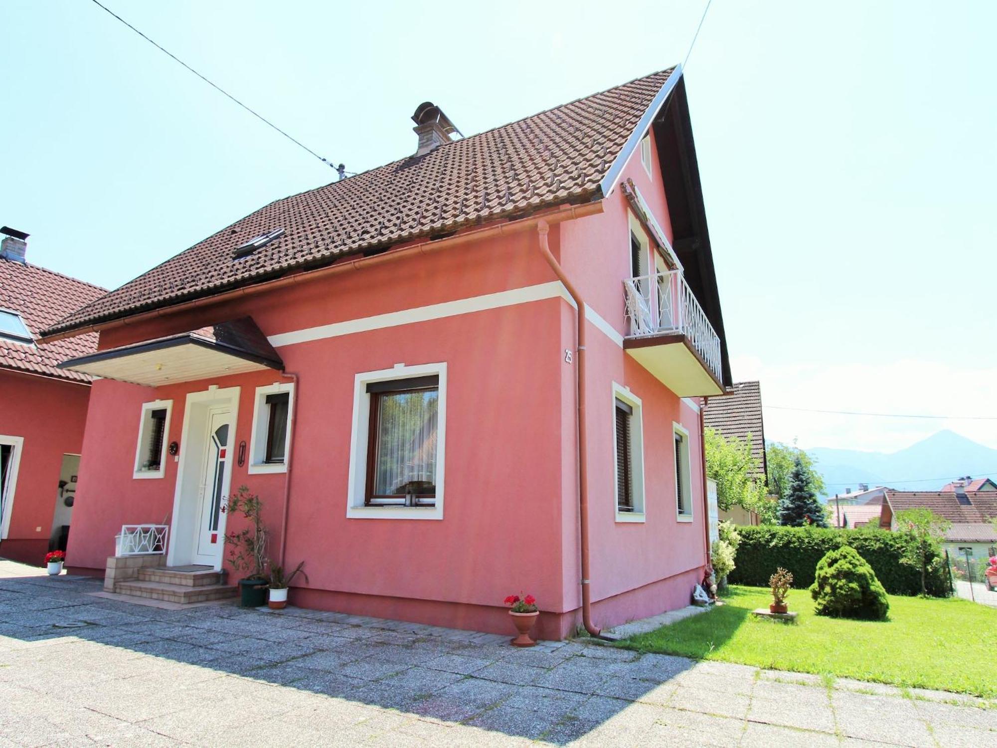 Modern Apartment With Garden Near The Petzen Ski Area In Eberndorf Carinthia Exterior foto